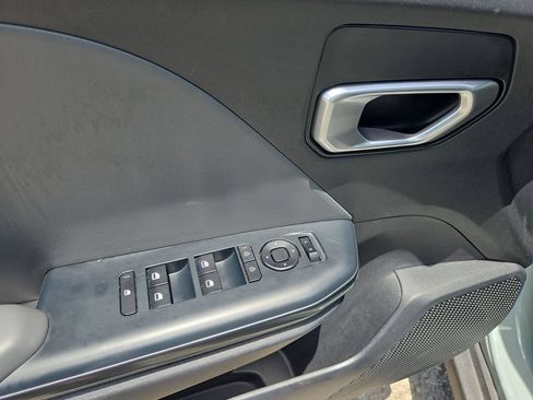 Used 2025 Kia K4 FWD image 13