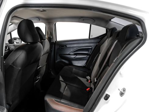 Used 2020 Nissan Versa SR w/ Convenience Package FWD image 36