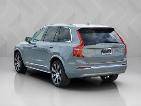 Certified 2025 Volvo XC90 T8 Ultra image 6
