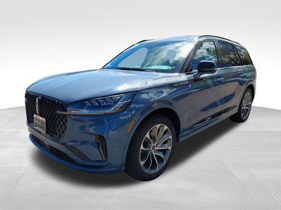New 2026 Lincoln Aviator AWD w/ Jet Appearance Package