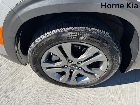 Certified 2023 Kia Seltos S w/ Navigation Package image 8