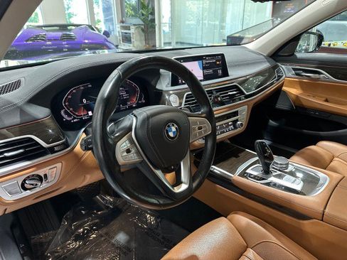Used 2020 BMW 740i xDrive w/ Cold Weather Package AWD/4WD image 3