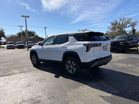 New 2026 Chevrolet Equinox LT image 7