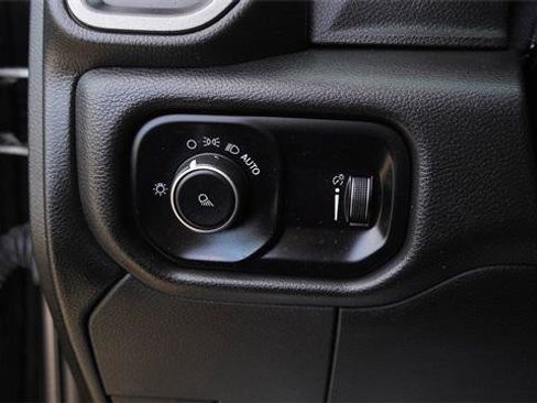 Certified 2024 RAM 2500 Tradesman w/ Chrome Appearance Group image 20