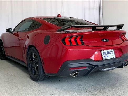 Used 2024 Ford Mustang Coupe RWD image 5