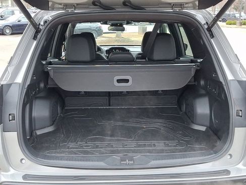 Used 2025 Subaru Forester Sport image 31