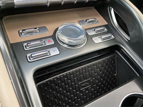 Used 2024 Lincoln Nautilus Reserve w/ Equipment Group 202A image 40