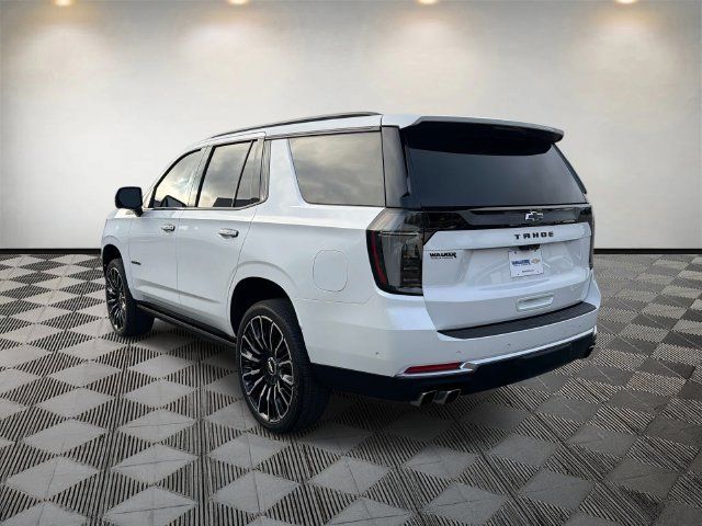 Used 2025 Chevrolet Tahoe High Country AWD/4WD image 7