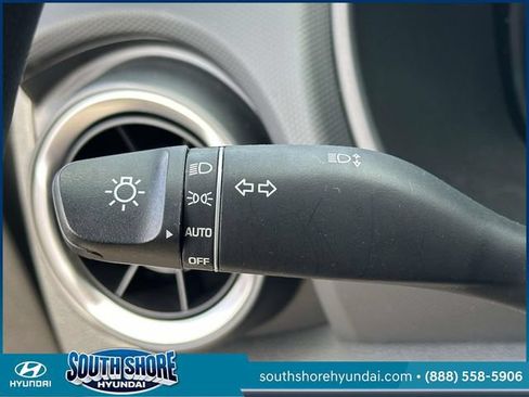 Certified 2023 Hyundai Kona SEL AWD/4WD image 26