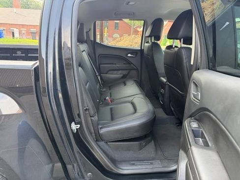 Used 2022 GMC Canyon Elevation w/ Elevation Premium Package AWD/4WD image 14