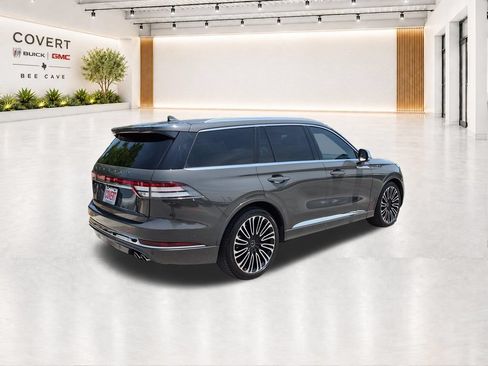 Used 2020 Lincoln Aviator Black Label w/ Dynamic Handling Package AWD/4WD image 12