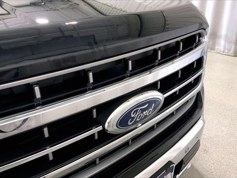 Used 2023 Ford F150 Lariat w/ Equipment Group 502A High AWD/4WD image 30