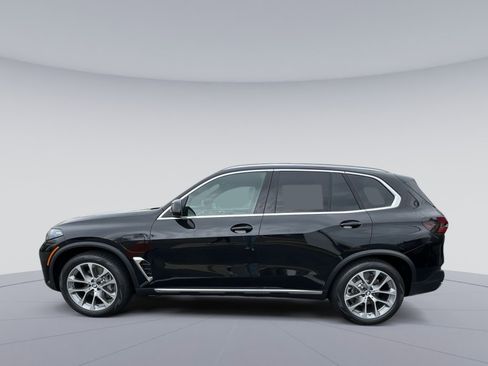New 2026 BMW X5 xDrive50e AWD/4WD image 2
