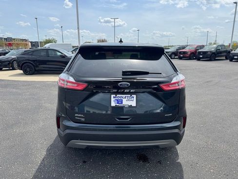 Used 2024 Ford Edge SEL w/ Convenience Package AWD/4WD image 4