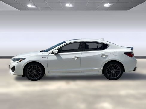 Used 2019 Acura ILX FWD image 2
