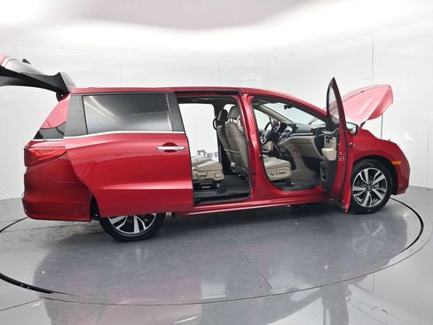 Used 2024 Honda Odyssey Touring image 65