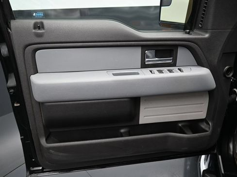 Used 2013 Ford F150 XLT w/ XLT Chrome Pkg AWD/4WD image 11
