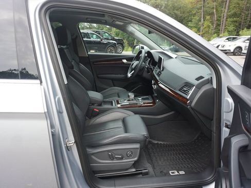 Used 2018 Audi Q5 2.0T Premium Plus w/ Premium Plus Package AWD/4WD image 16