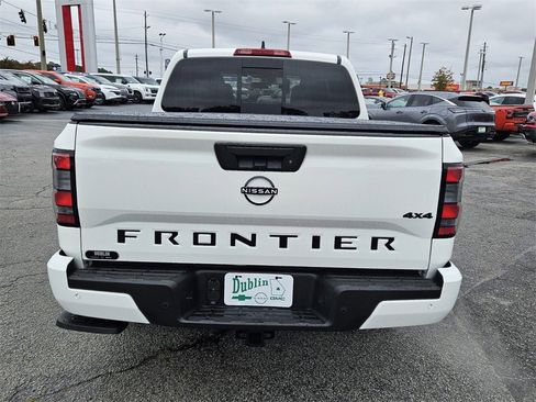New 2026 Nissan Frontier SV image 8