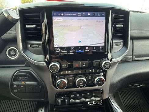 Used 2022 RAM 3500 Laramie image 29