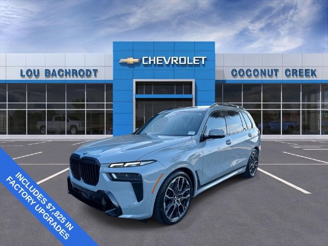 Used 2026 BMW X7 xDrive40i w/ M Sport Package AWD/4WD image 4