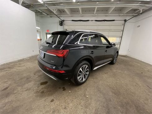 Used 2021 Audi Q5 Premium Plus image 6