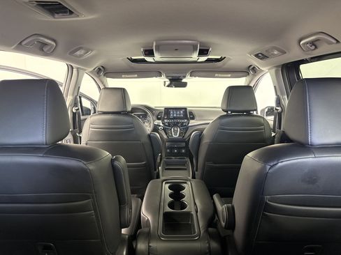 Certified 2024 Honda Odyssey Touring image 29