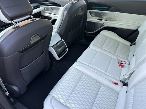 Used 2024 Lincoln Nautilus Black Label AWD/4WD image 14