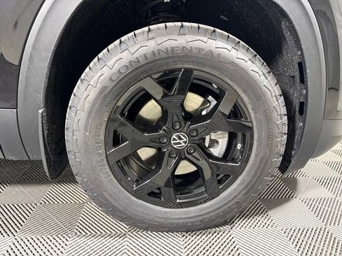 New 2026 Volkswagen Atlas Peak Edition AWD/4WD image 11