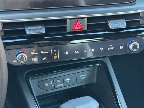 Used 2025 Kia K5 GT-Line image 16