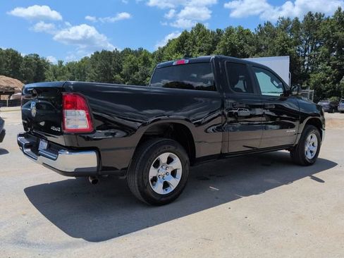 Used 2022 RAM 1500 Big Horn AWD/4WD image 4