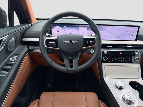 Used 2025 Genesis GV80 2.5T Prestige image 18