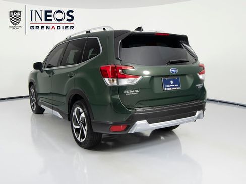 Used 2024 Subaru Forester Touring w/ POP Package 3 AWD/4WD image 7