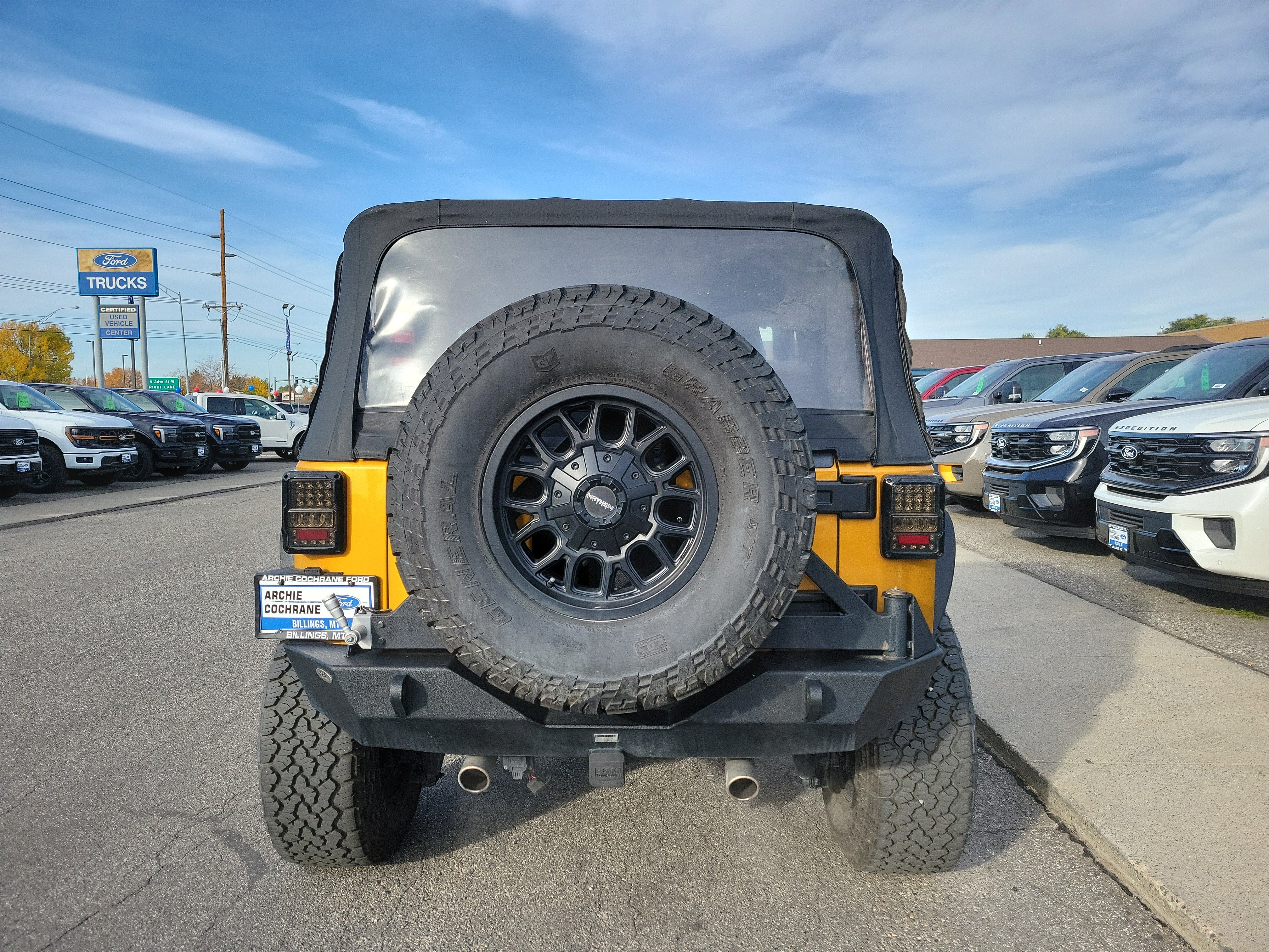Used 2014 Jeep Wrangler Sport AWD/4WD image 4