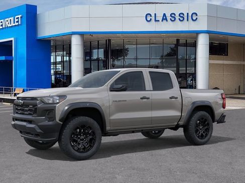 New 2026 Chevrolet Colorado Trail Boss AWD/4WD image 2