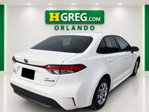 Used 2024 Toyota Corolla LE FWD image 6