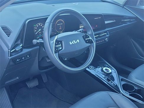 Used 2023 Kia Niro Wind image 9