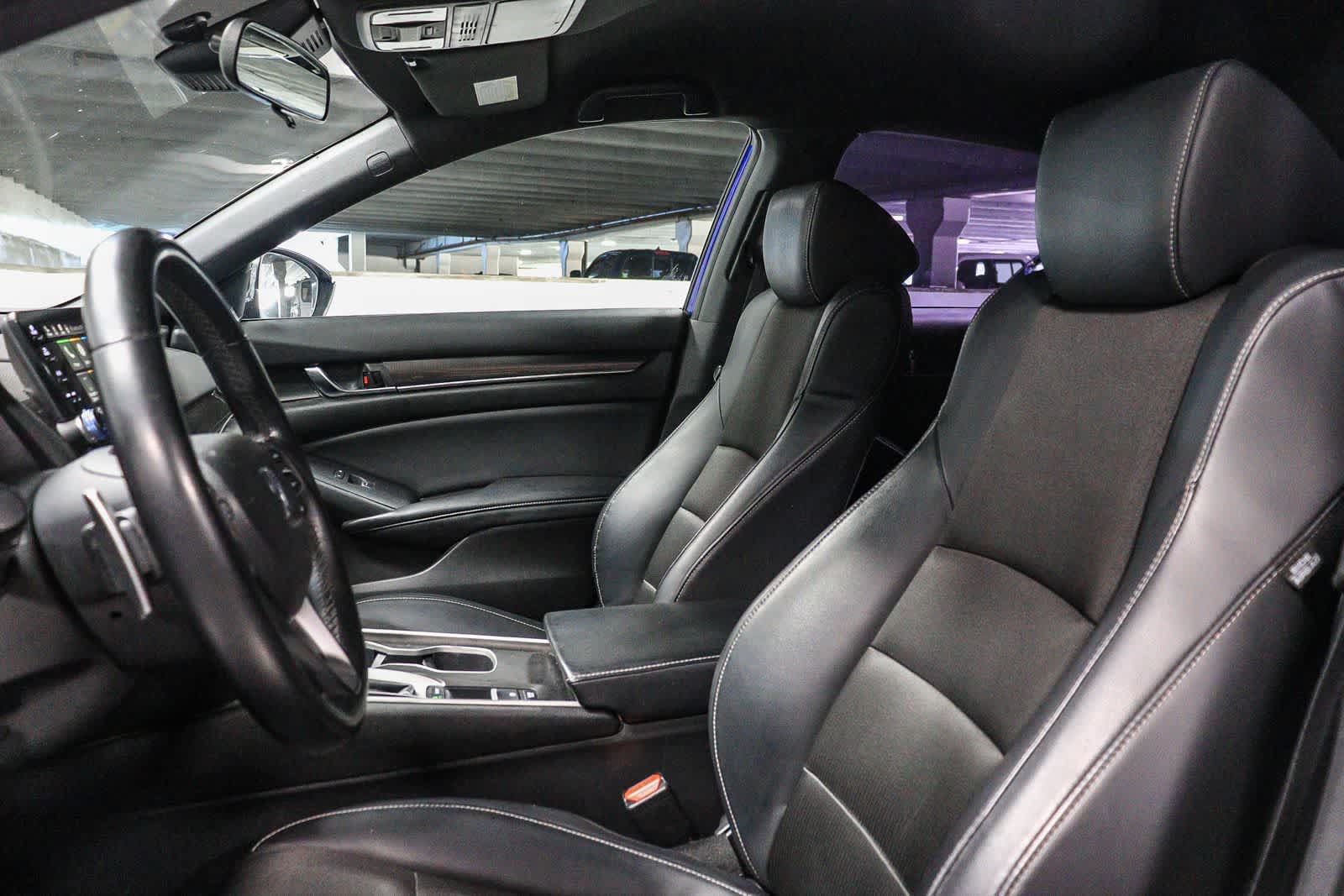 Used 2018 Honda Accord Sport image 18