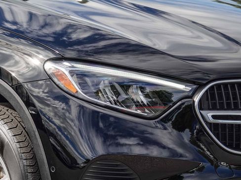 Certified 2023 Mercedes-Benz GLC 300 4MATIC image 9