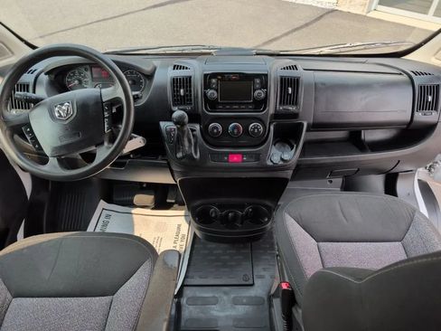 Used 2019 RAM ProMaster 2500 FWD image 4