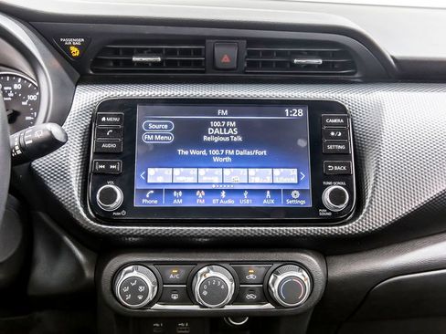 Used 2023 Nissan Kicks SV FWD image 18
