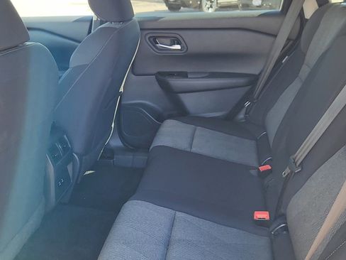 Used 2025 Nissan Rogue SV AWD/4WD image 24