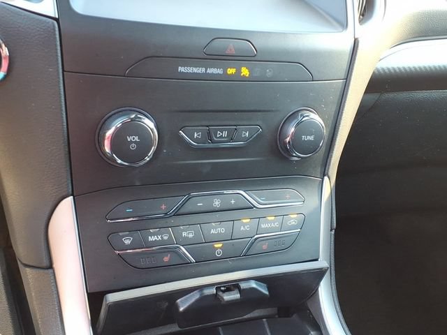 Used 2020 Ford Edge ST-Line FWD image 13