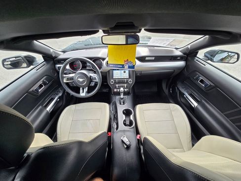 Used 2018 Ford Mustang Premium image 34