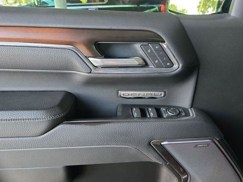 Certified 2025 GMC Sierra 1500 Denali w/ Denali Reserve Package image 7