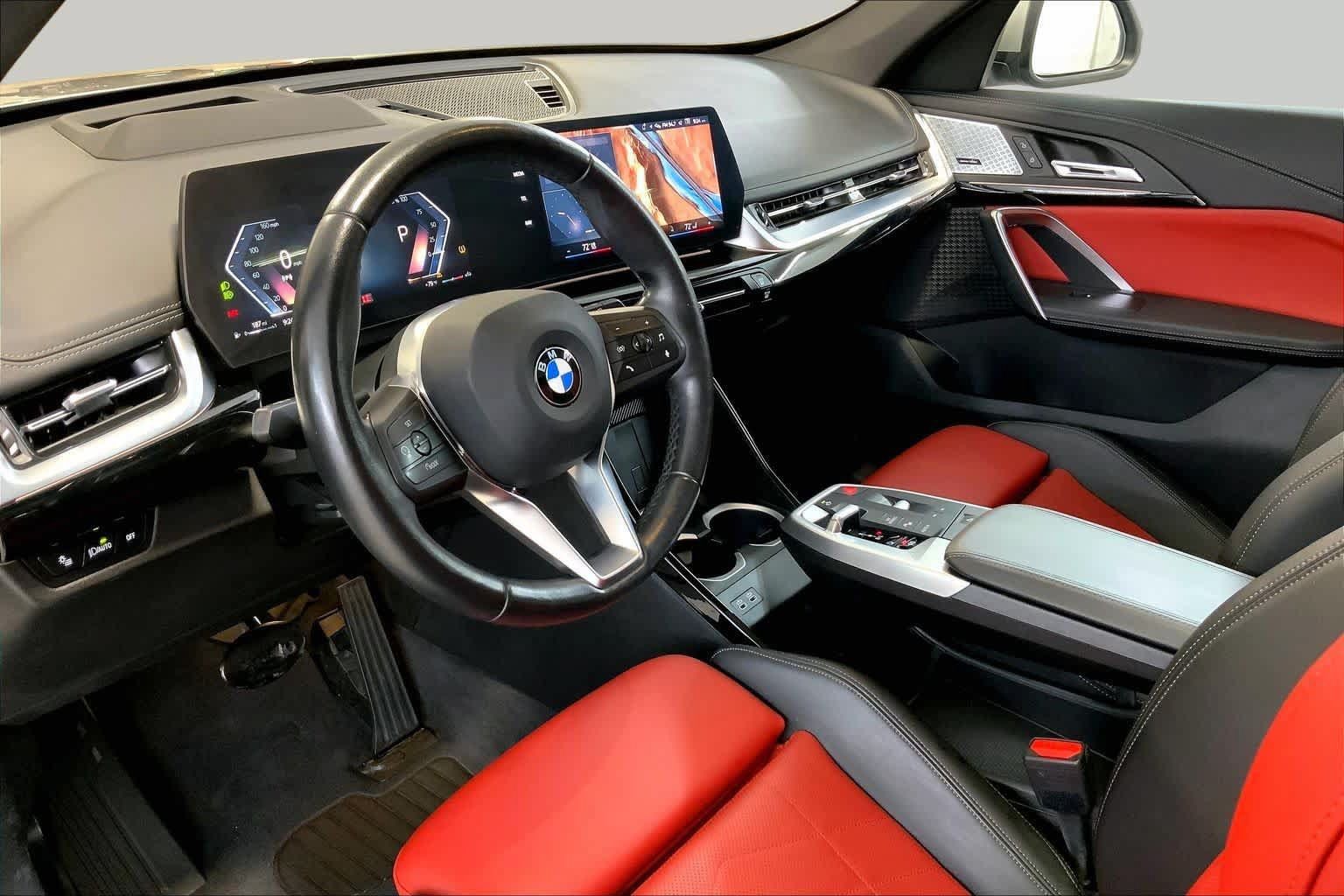 Used 2025 BMW X1 xDrive28i w/ Premium Package AWD/4WD image 17