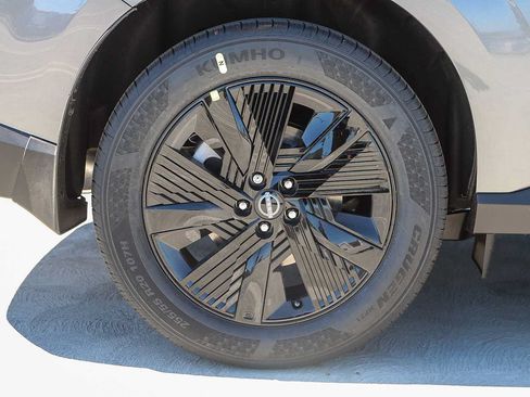 New 2026 Nissan Murano SV AWD/4WD image 10