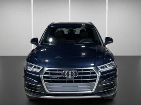 Used 2020 Audi Q5 Prestige image 2