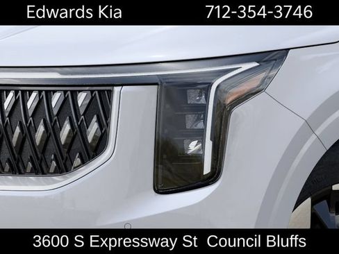 New 2027 Kia Carnival EX FWD image 12