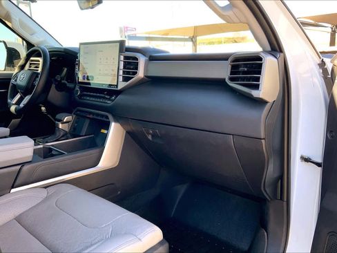 Used 2023 Toyota Tundra Limited image 17